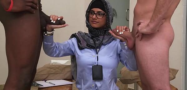  Arab beauty Mia Khalifa jerking off hung duo for research